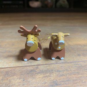 424. Avon Noah's Ark Wooden Deer Ornaments